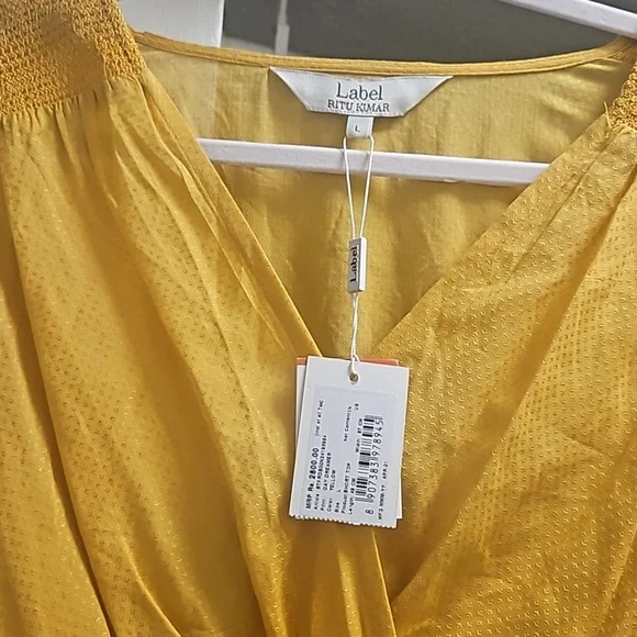 Label RituRumar Top - Picture 6 of 6